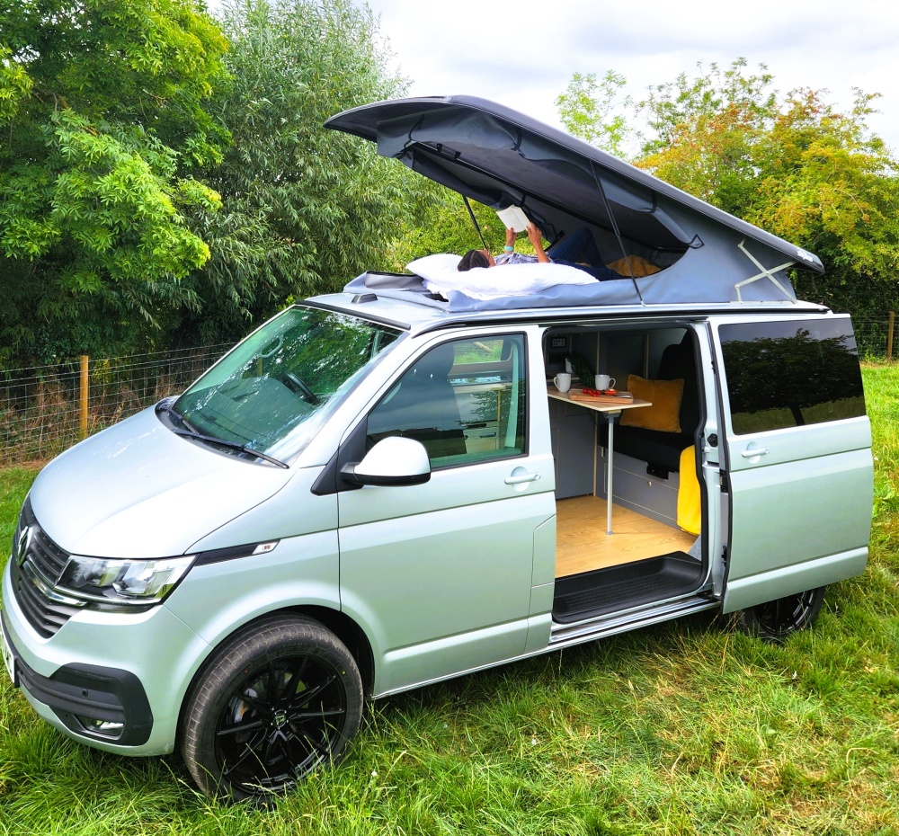 VanGoff Campers - PopTop Gallery Image